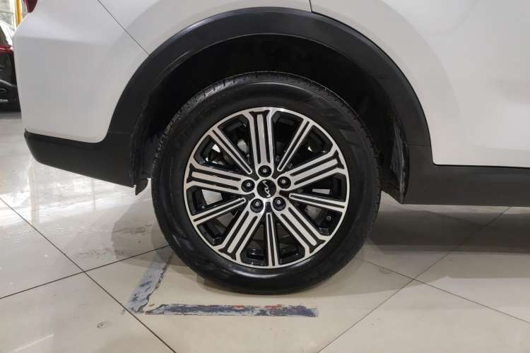 Used Kia Sportage R 2021 Ace 2.0L Challenge Edition Left Rear Wheel Hub