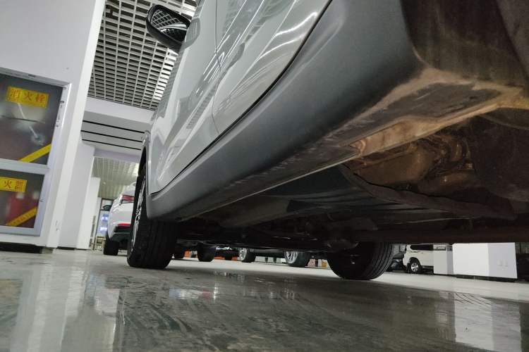 Used Kia Sportage R 2021 Ace 2.0L Challenge Edition Left Side Sill