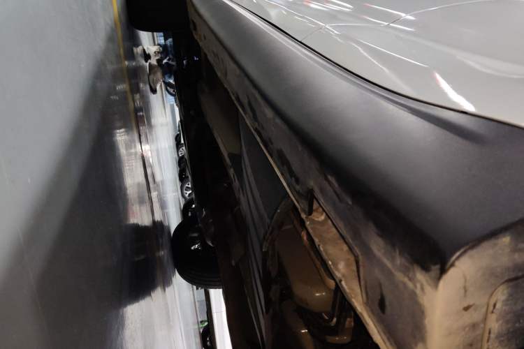 Used Kia Sportage R 2021 Ace 2.0L Splendid Edition Left Side Sill