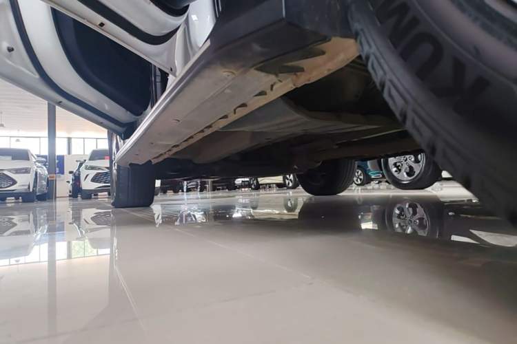 Used Kia Sportage R 2021 Ace 2.0L Splendid Edition Left Side Sill