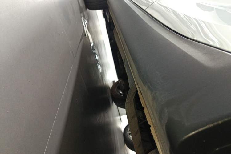 Used Kia Sportage R 2021 Ace 2.0L Splendid Edition Left Side Sill
