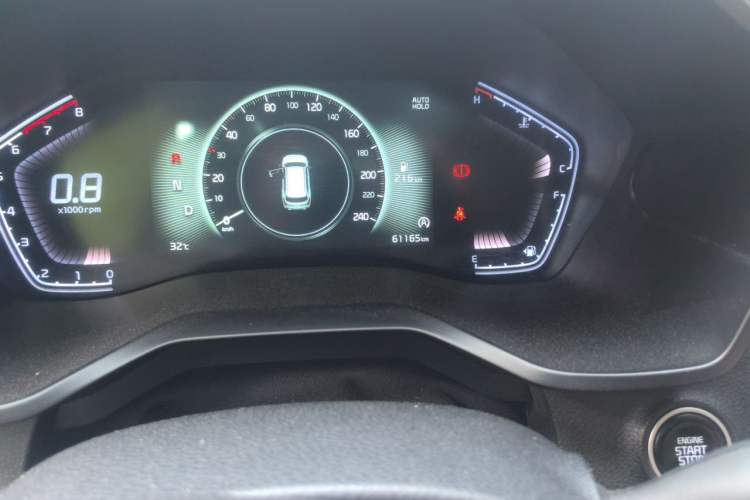Used Kia Sportage R 2021 Ace 2.0L Splendid Edition Odometer Close Up