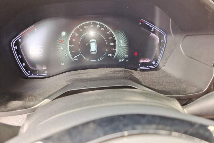 Used Kia Sportage R 2021 Ace 2.0L Splendid Edition Odometer Close Up