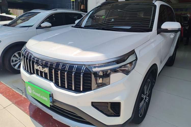 Used Kia Sportage R 2021 Ace 2.0L Splendid Edition Guazi used car, China used car export, Used car for sale, Used Kia cars, Cheapest cars for sale