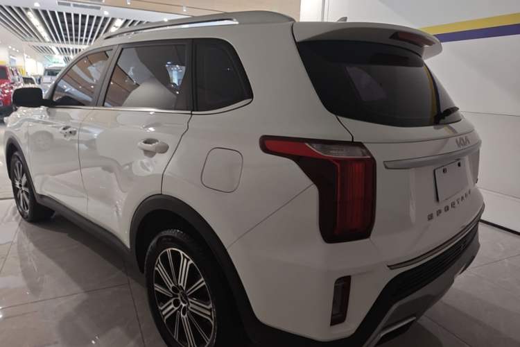 Used Kia Sportage R 2021 Ace 2.0L Splendid Edition Rear Left 45 Deg