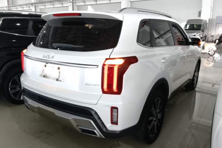 Used Kia Sportage R 2021 Ace 2.0L Splendid Edition Rear Right 45 Deg
