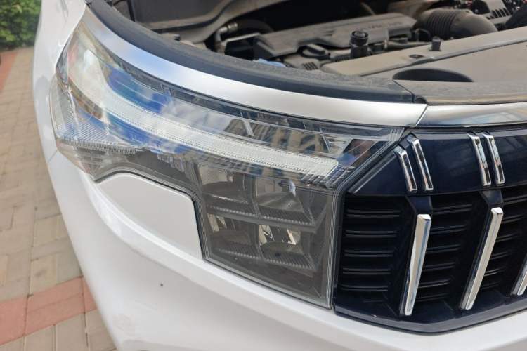 Used Kia Sportage R 2021 Ace 2.0L Challenge Edition Right Front Headlight