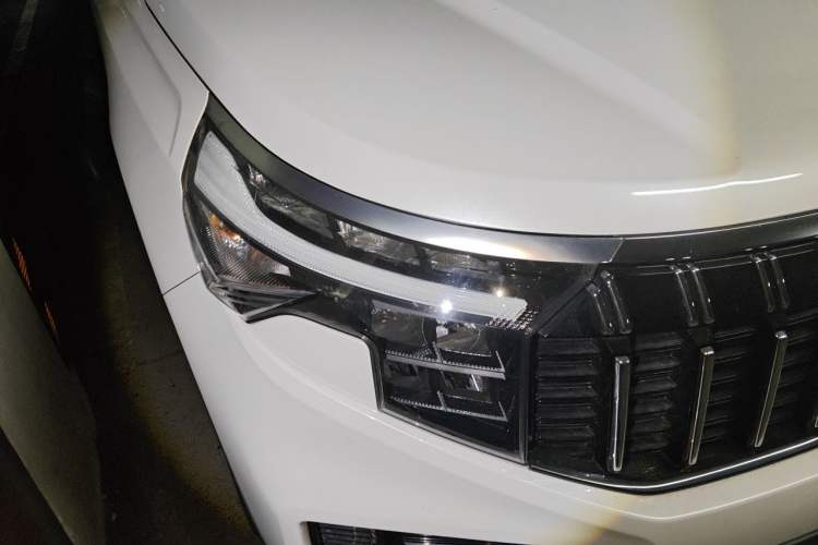 Used Kia Sportage R 2021 Ace 2.0L Challenge Edition Right Front Headlight