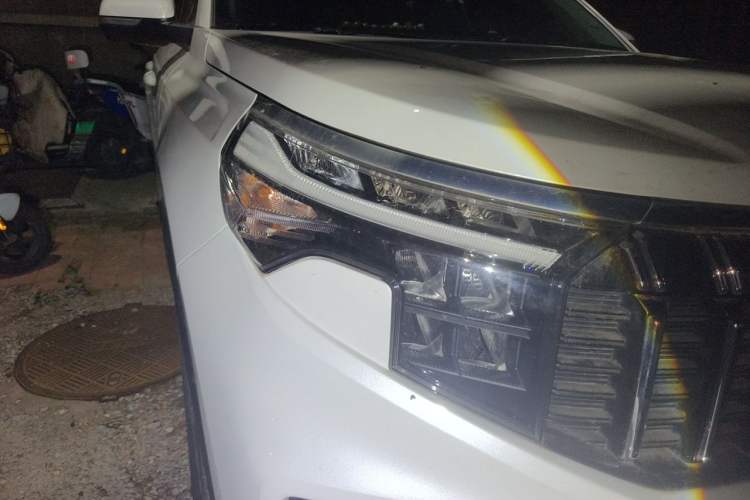 Used Kia Sportage R 2021 Ace 2.0L Splendid Edition Right Front Headlight