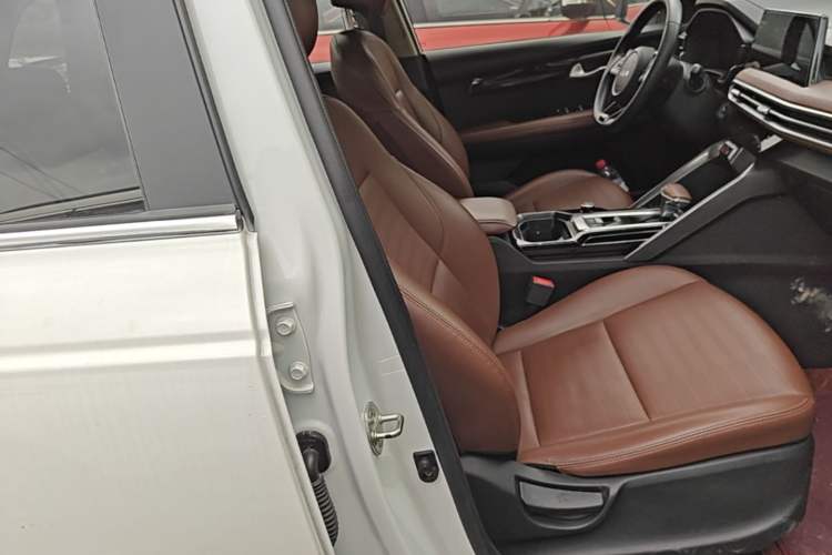 Used Kia Sportage R 2021 Ace 2.0L Splendid Edition Right Front Seat