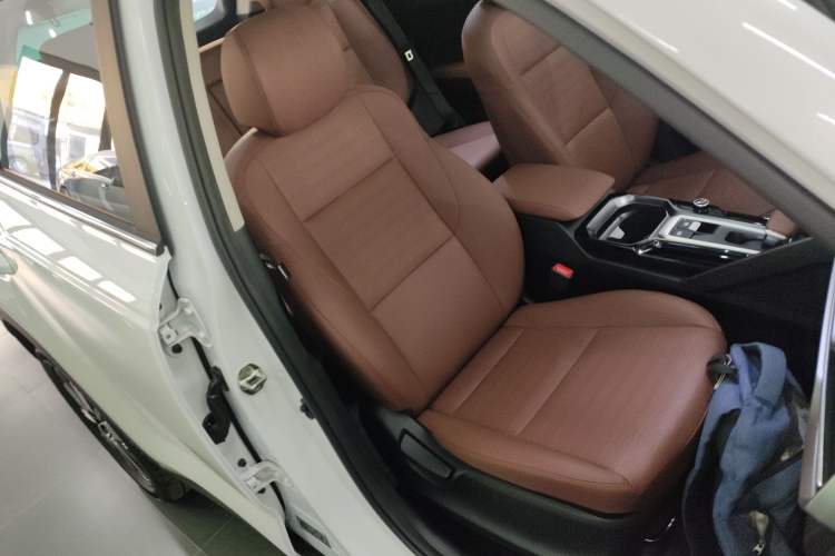 Used Kia Sportage R 2021 Ace 2.0L Splendid Edition Right Front Seat