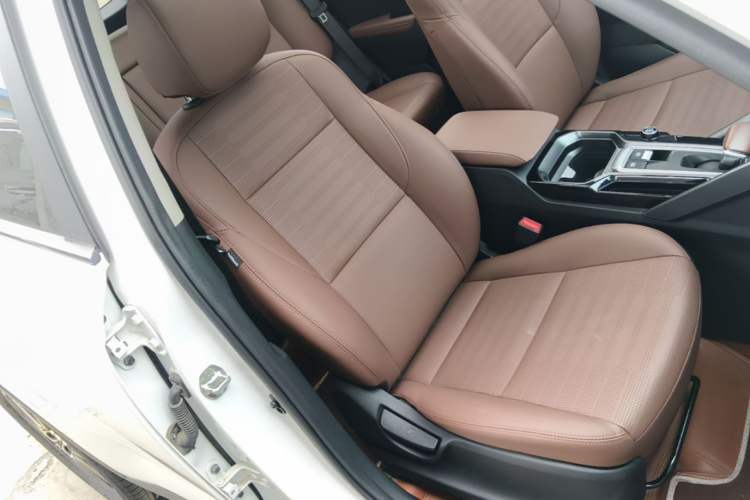 Used Kia Sportage R 2021 Ace 2.0L Splendid Edition Right Front Seat