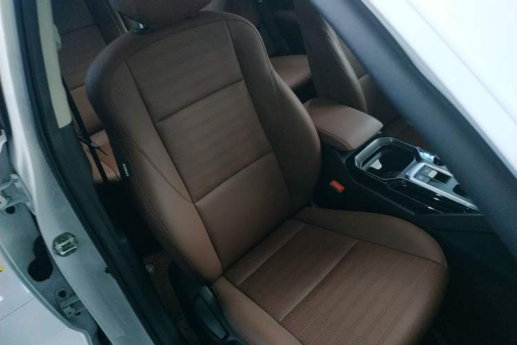 Used Kia Sportage R 2021 Ace 2.0L Splendid Edition Right Front Seat