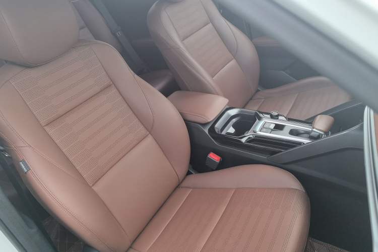 Used Kia Sportage R 2021 Ace 2.0L Splendid Edition Right Front Seat