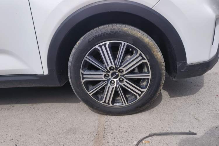 Used Kia Sportage R 2021 Ace 2.0L Challenge Edition Right Front Wheel Hub
