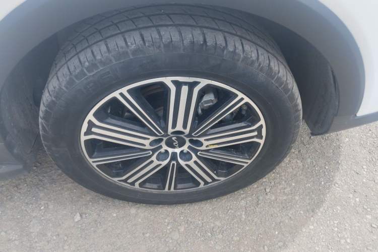 Used Kia Sportage R 2021 Ace 2.0L Challenge Edition Right Front Wheel Hub
