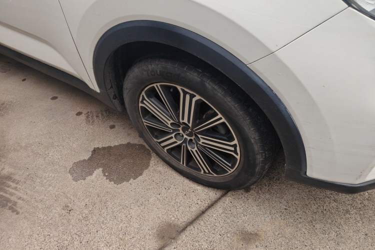 Used Kia Sportage R 2021 Ace 2.0L Splendid Edition Right Front Wheel Hub