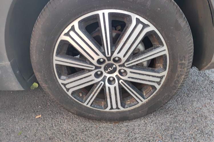 Used Kia Sportage R 2021 Ace 2.0L Challenge Edition Right Front Wheel Hub