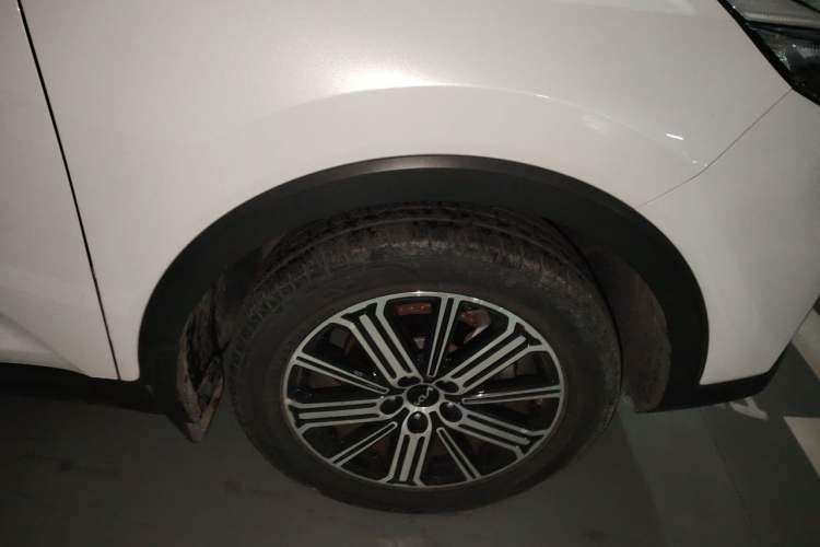 Used Kia Sportage R 2021 Ace 2.0L Splendid Edition Right Front Wheel Hub