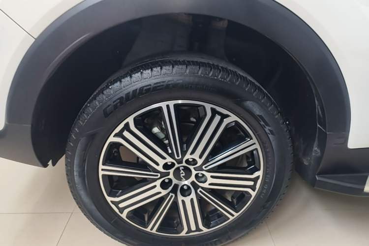 Used Kia Sportage R 2021 Ace 2.0L Splendid Edition Right Rear Wheel Hub