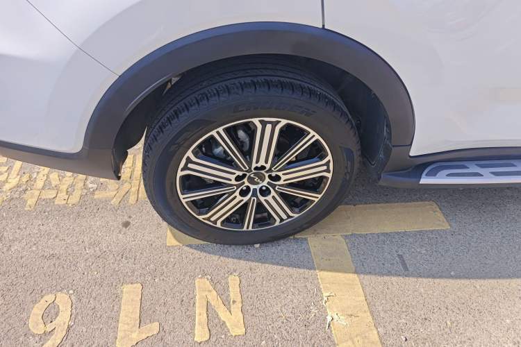 Used Kia Sportage R 2021 Ace 2.0L Splendid Edition Right Rear Wheel Hub