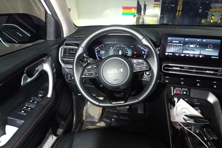 Used Kia Sportage R 2021 Ace 2.0L Challenge Edition Steering Wheel
