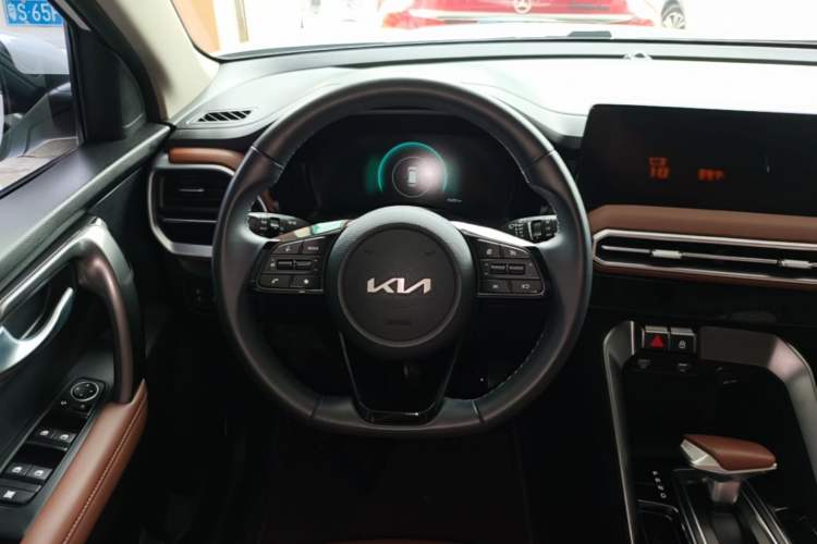Used Kia Sportage R 2021 Ace 2.0L Splendid Edition Steering Wheel