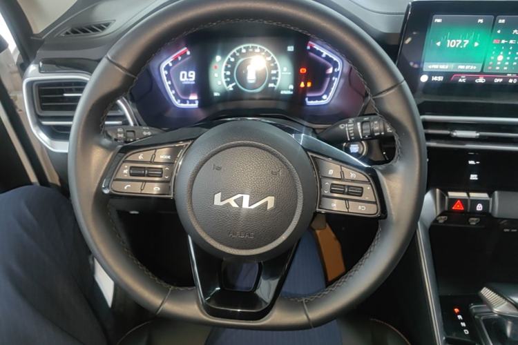 Used Kia Sportage R 2021 Ace 2.0L Challenge Edition Steering Wheel