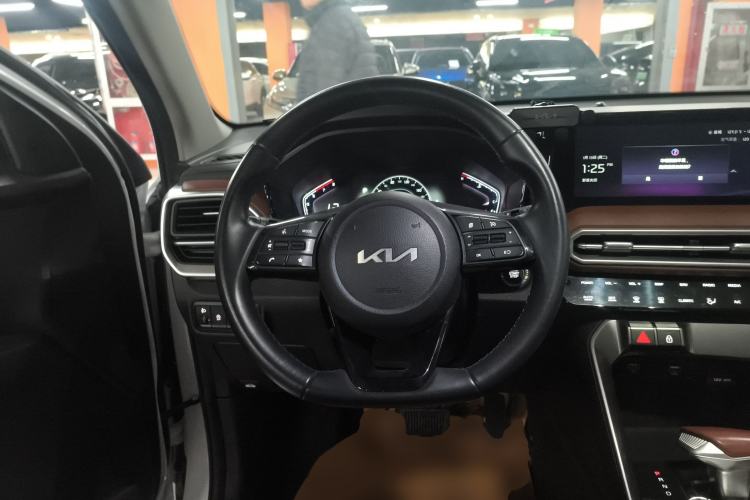 Used Kia Sportage R 2021 Ace 2.0L Splendid Edition Steering Wheel