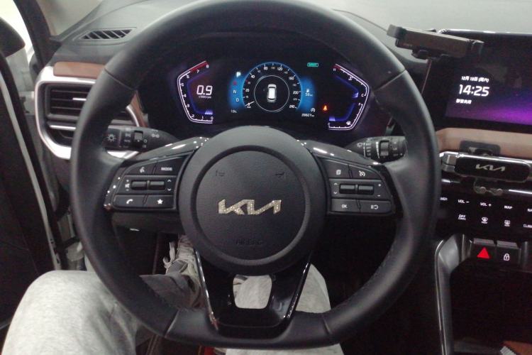 Used Kia Sportage R 2021 Ace 2.0L Splendid Edition Steering Wheel