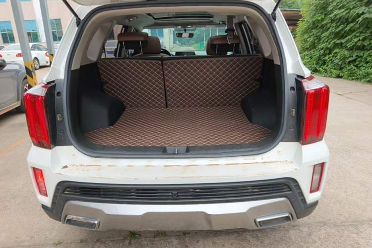 Used Kia Sportage R 2021 Ace 2.0L Splendid Edition Trunk