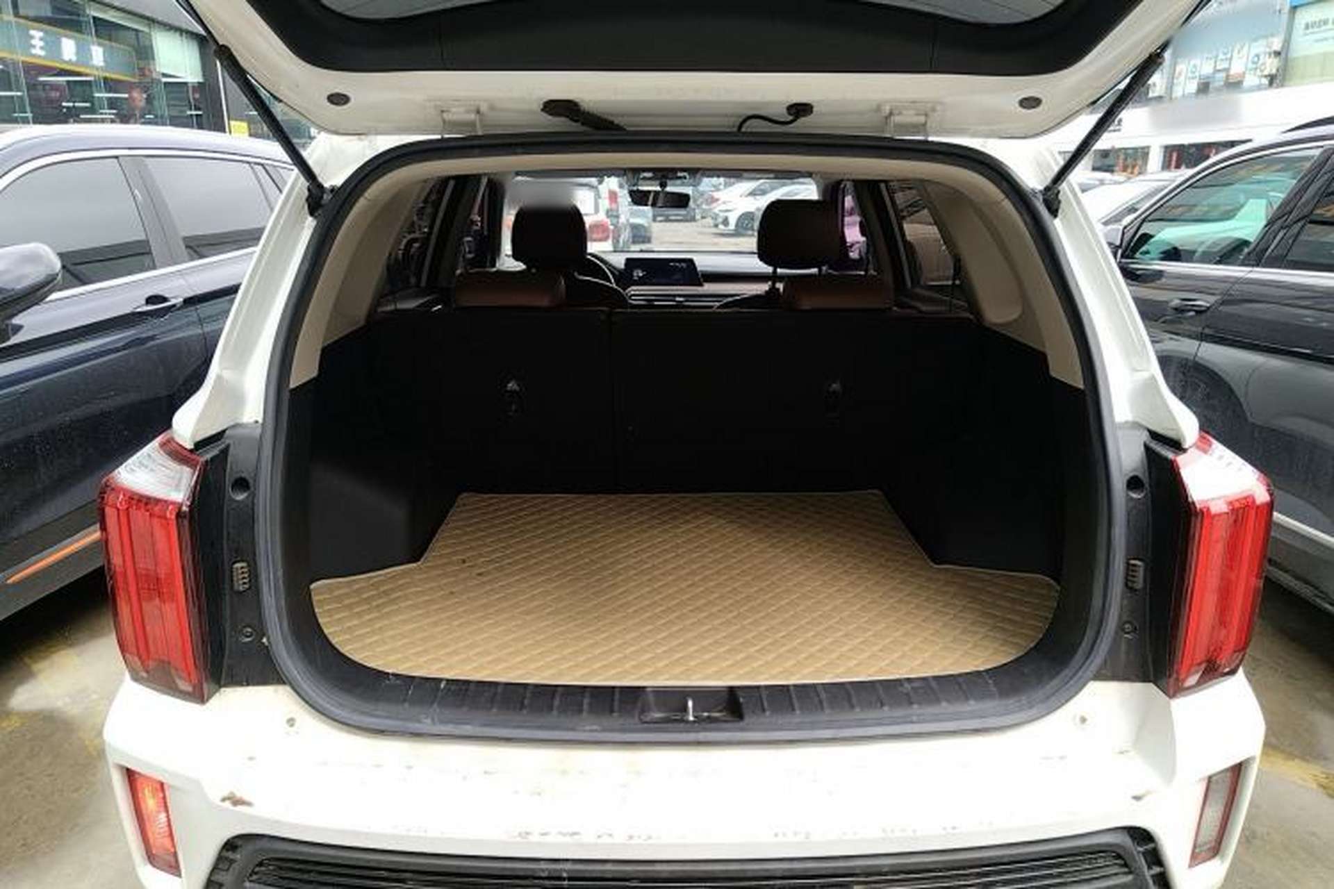 Used Kia Sportage R 2021 Ace 2.0L Splendid Edition Trunk