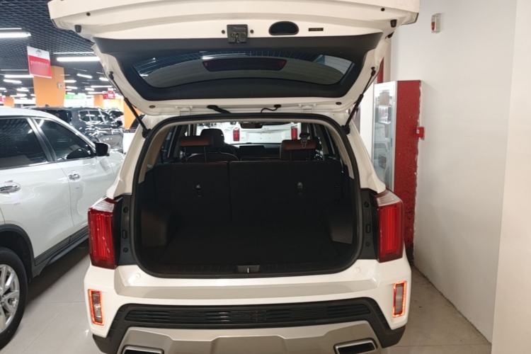 Used Kia Sportage R 2021 Ace 2.0L Splendid Edition Trunk