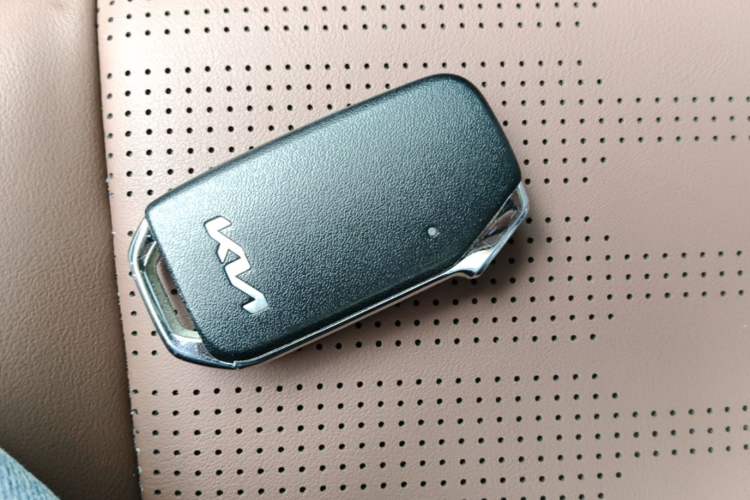 Used Kia Sportage R 2021 Ace 2.0L Splendid Edition Vehicle Key