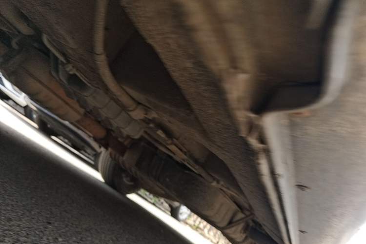 Used Kia VQ 2006 2.7 Comfort Edition Chassis Front Left