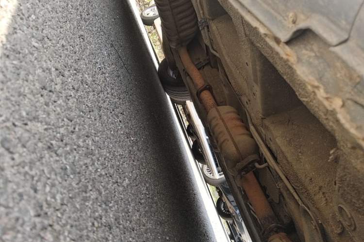Used Kia VQ 2006 2.7 Comfort Edition Chassis Front Right