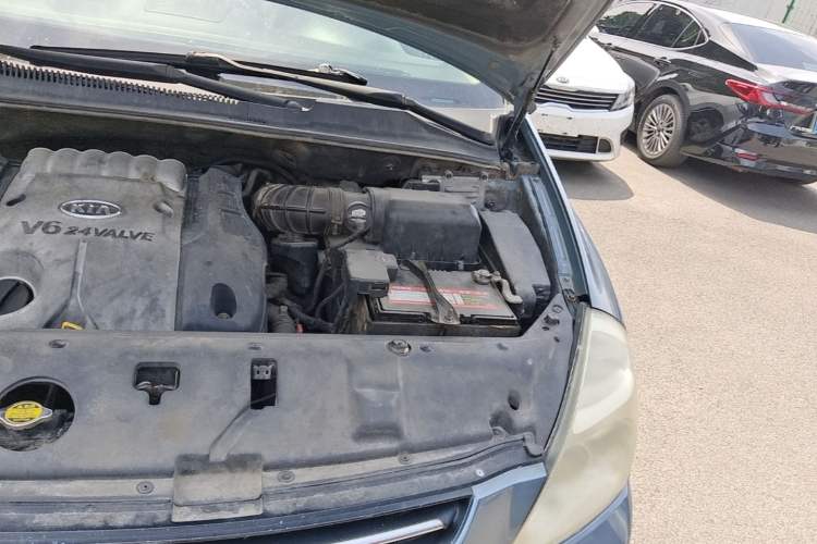 Used Kia VQ 2006 2.7 Comfort Edition Engine Bay Left