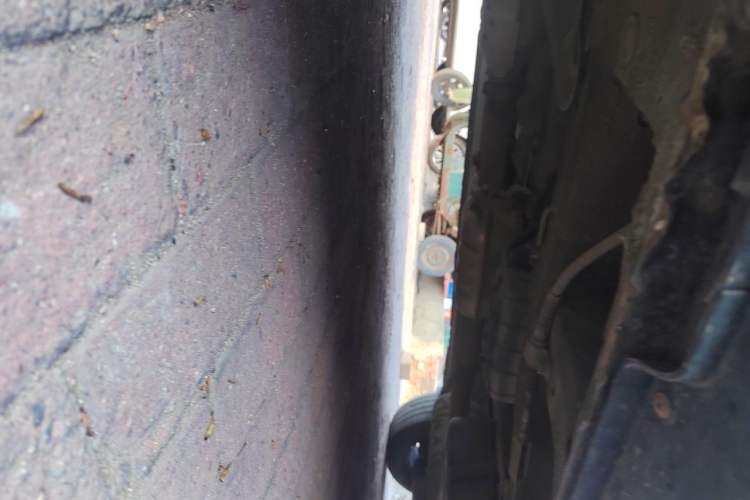 Used Kia VQ 2011 2.7 Luxury Edition Chassis Front Left