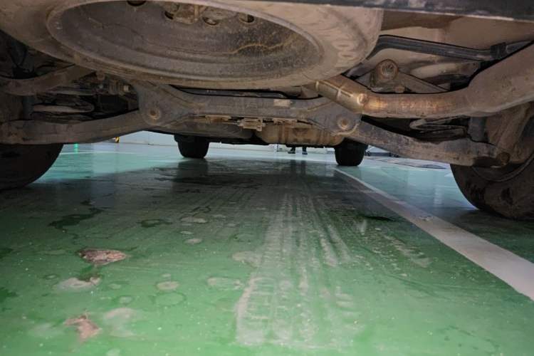 Used Kia VQ 2011 2.7 Comfort Edition Chassis Rear