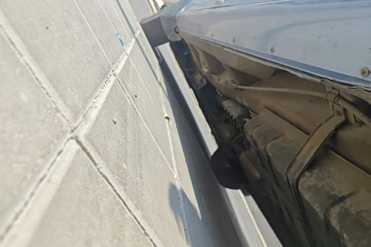 Used Kia VQ 2011 2.7 Comfort Edition Chassis Rear Left
