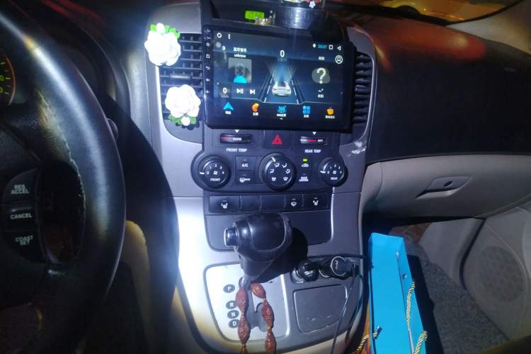 Used Kia VQ 2011 2.7 Comfort Edition Audio And AC Panel