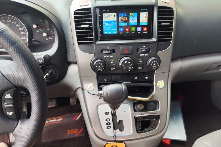 Used Kia VQ 2011 2.7 Comfort Edition Audio And AC Panel