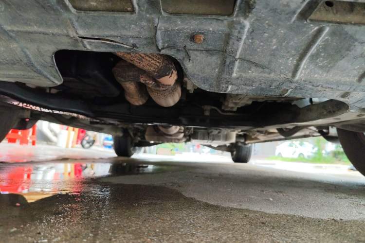 Used Kia VQ 2011 2.7 Comfort Edition Chassis Front
