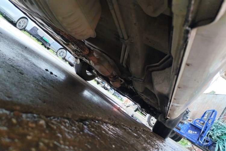 Used Kia VQ 2011 2.7 Comfort Edition Chassis Rear Right