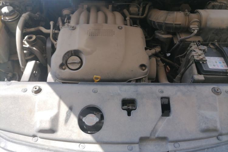 Used Kia VQ 2011 2.7 Comfort Edition Engine Bay