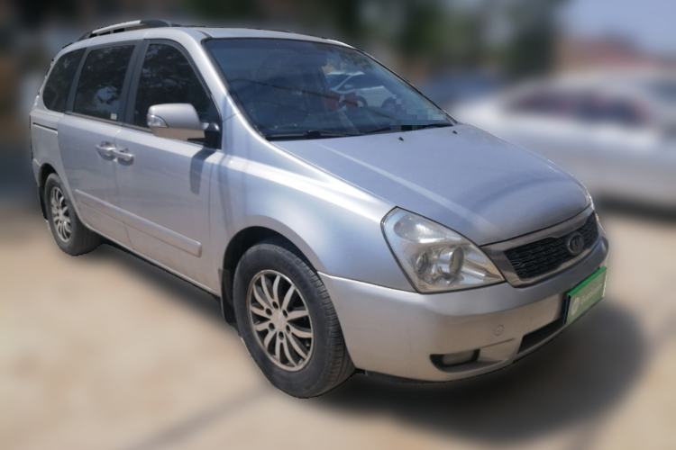 Used Kia VQ 2011 2.7 Comfort Edition Front Right 45 Deg