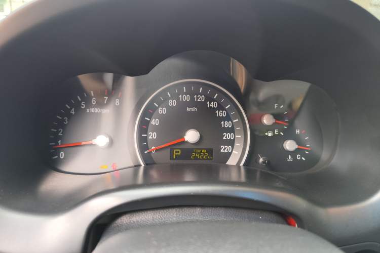 Used Kia VQ 2011 2.7 Comfort Edition Instrument Cluster