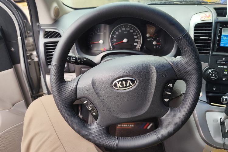 Used Kia VQ 2011 2.7 Comfort Edition Steering Wheel