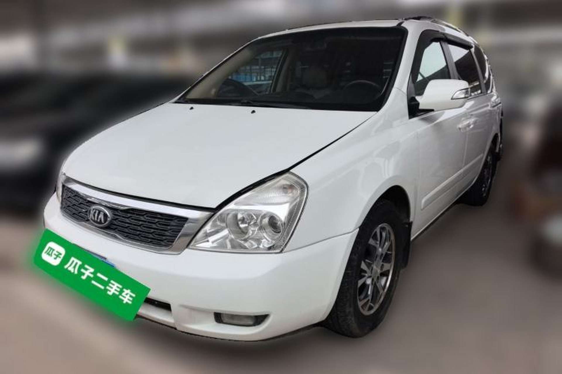 Used Kia VQ 2011 2.7 Comfort Edition Front Left 45 Deg