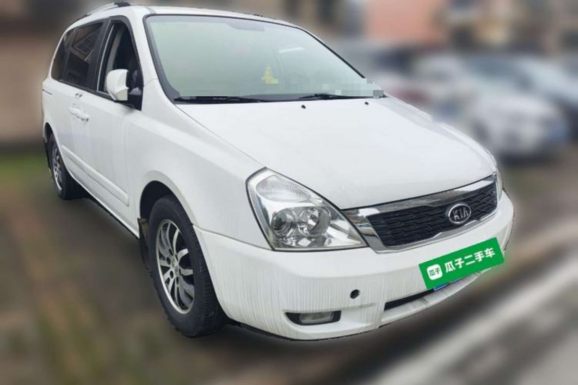 Used Kia VQ 2011 2.7 Comfort Edition Front Right 45 Deg